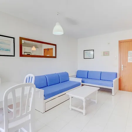 Llevant Apartment *