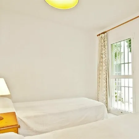 Apartment Llevant *
